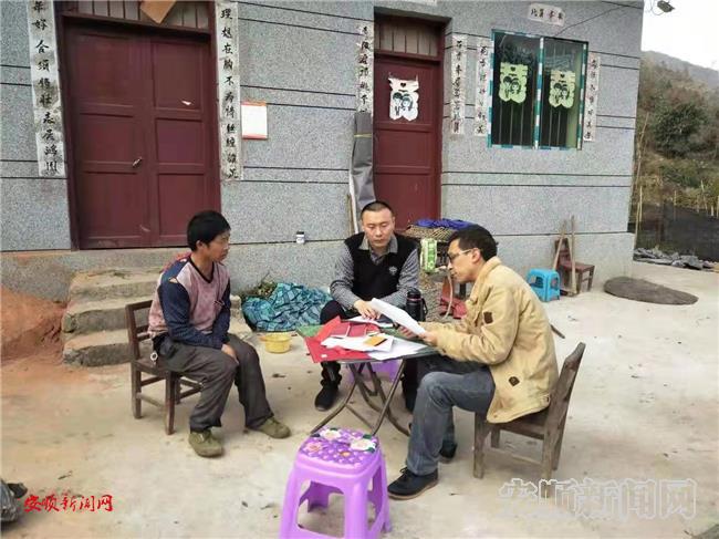 2邢学营深入基层走访贫困群众2.jpg