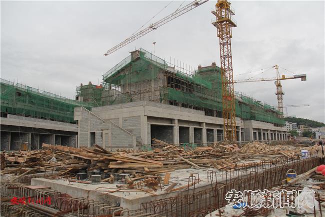 农贸市场一期棚户区改造项目.jpg 农贸市场一期棚户区改造项目.jpg