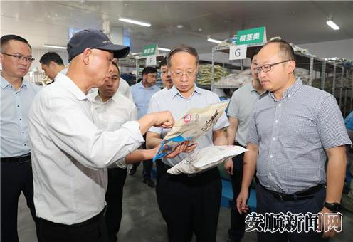 市长到宝林科技中药饮片有限公司调研22.jpg