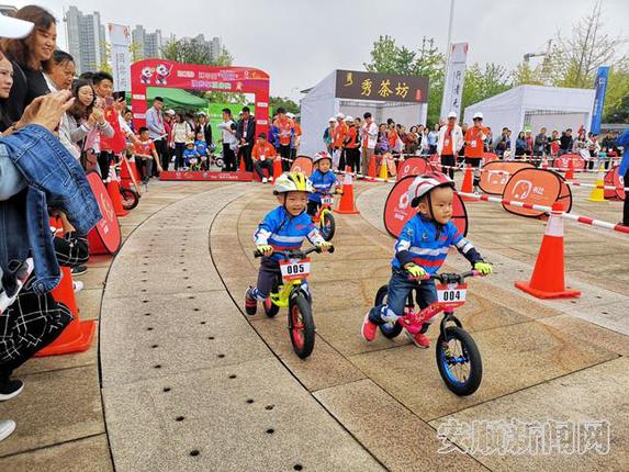 0571B75E-CE1E-4570-84AE-B6200CC26A57_IMAGE_3_LOW_0_副本.jpg