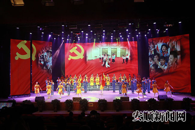 市少先队开展主题活动 庆祝新中国成立70周年