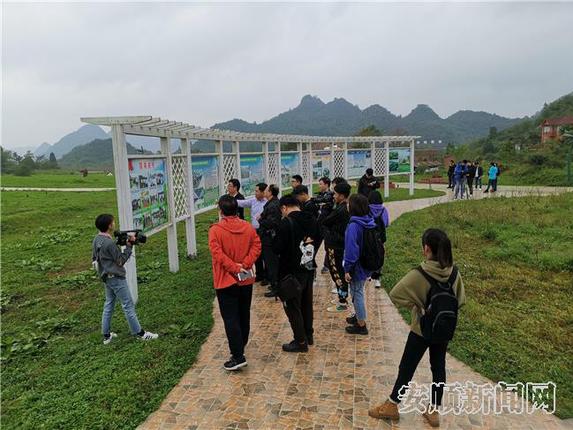 采访榕昕牧场.jpg
