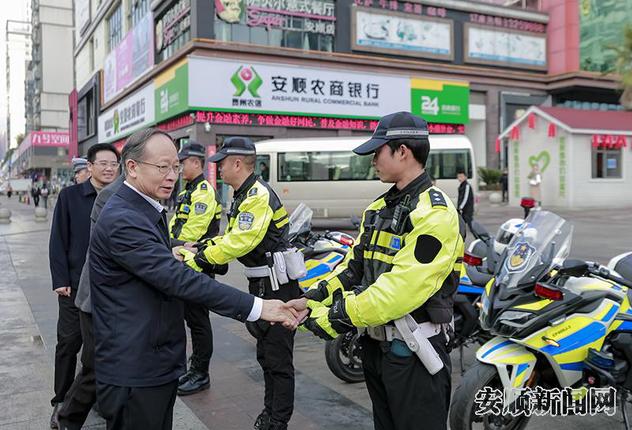 91F627AB-7494-47A5-AD34-05DC22683334_IMAGE_11_LOW_0.jpg