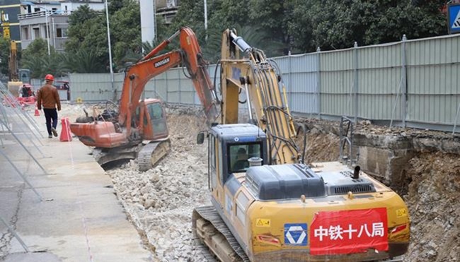 安顺市中医院片区雨污分流改造工程项目.jpg