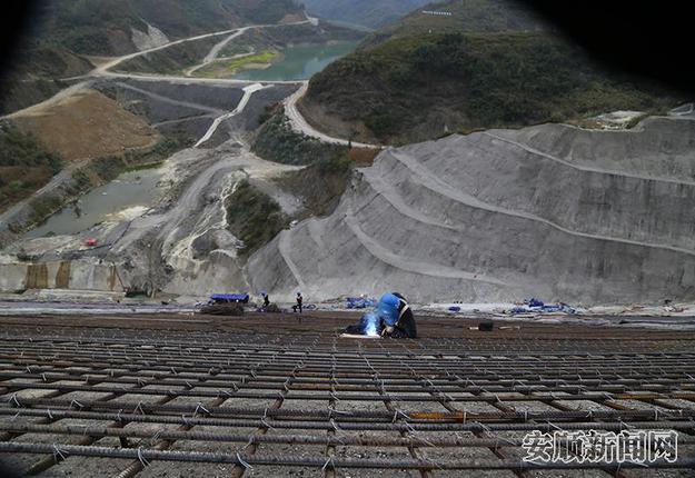 黄家湾水利枢纽工程有序复工 姚福进 摄.jpg