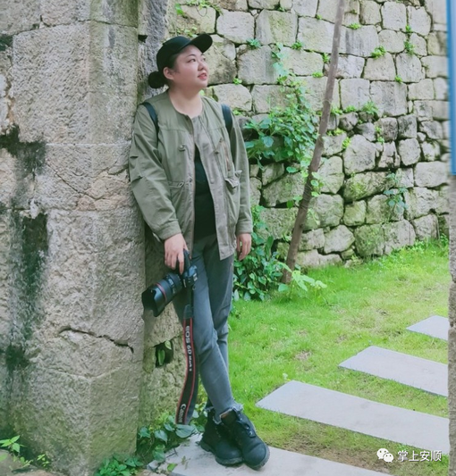 唐琪_resized.jpg 图片