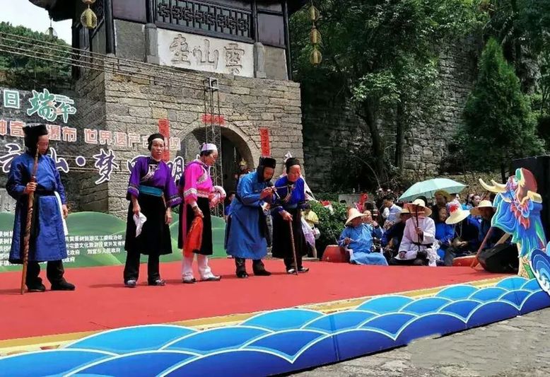 屯堡花灯《大雁传书》排练现场.jpg