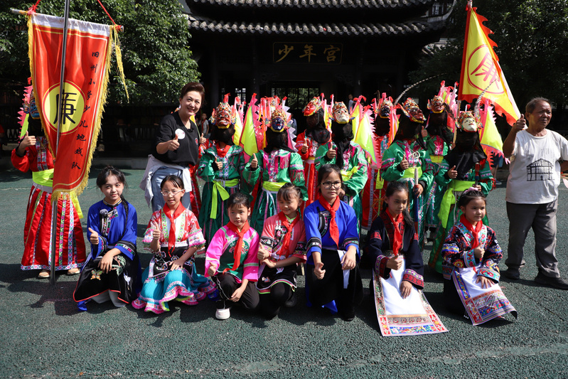 旧州镇中心小学活动现场 (2)-FZ10021117501.JPG