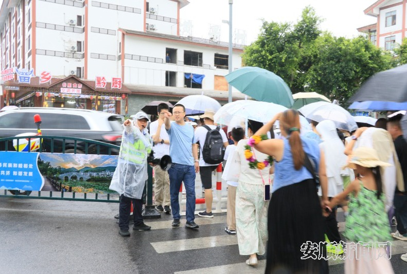 binary_large (10).jpeg