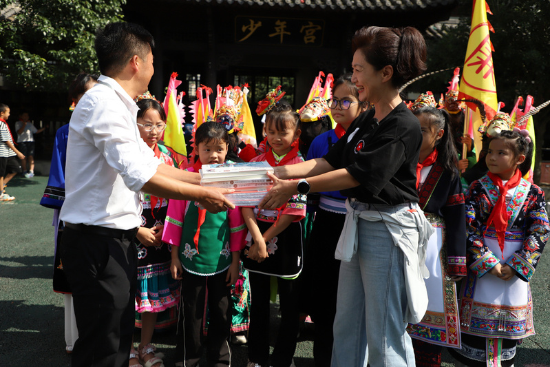 旧州镇中心小学活动现场 (3)-FZ10021117509.JPG