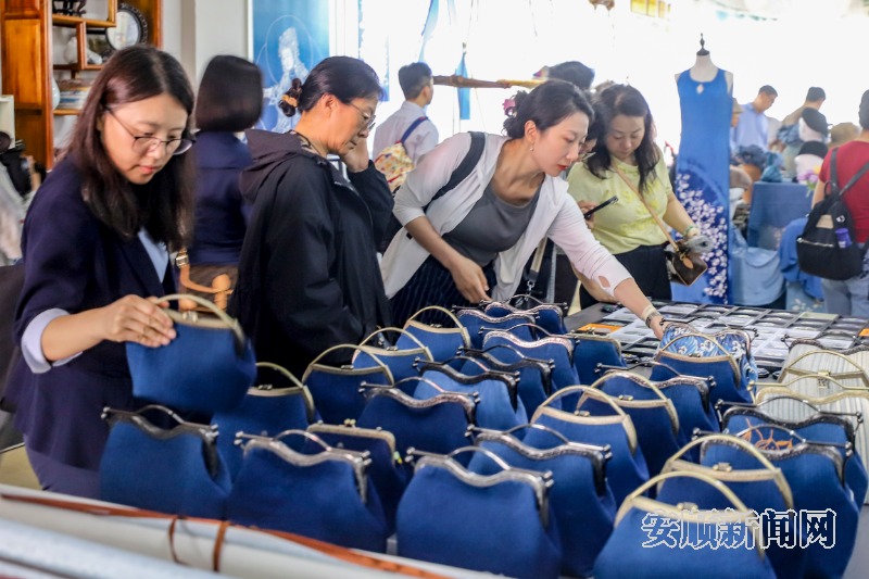 binary_large (2).jpeg